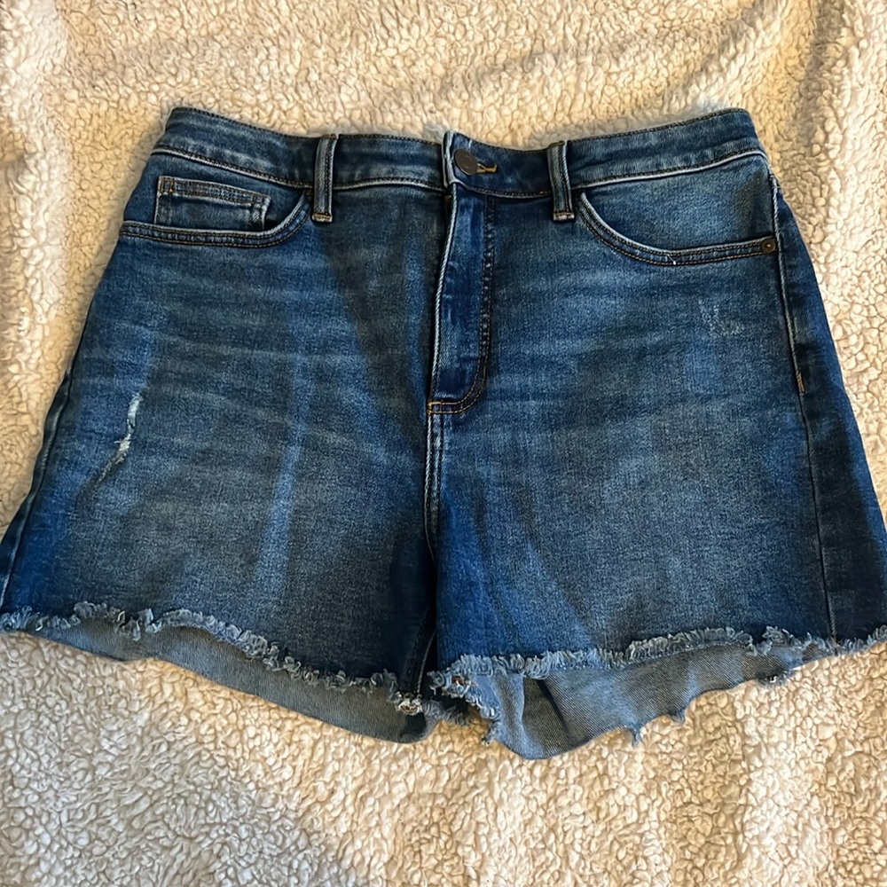 Women’s Lauren Conrad shorts